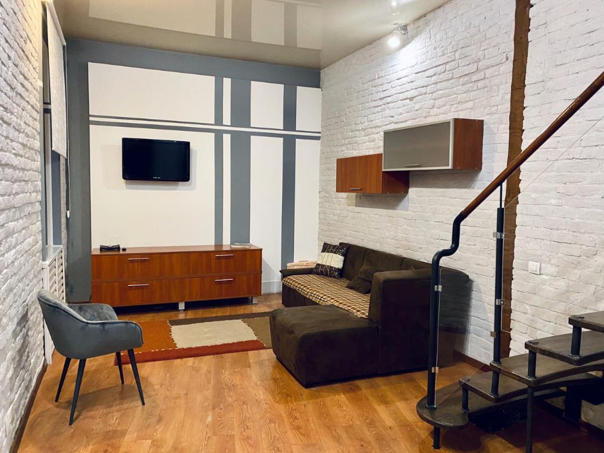 Apt In The Center Of The Town Near The Opera House Apartment Lviv Luaran gambar