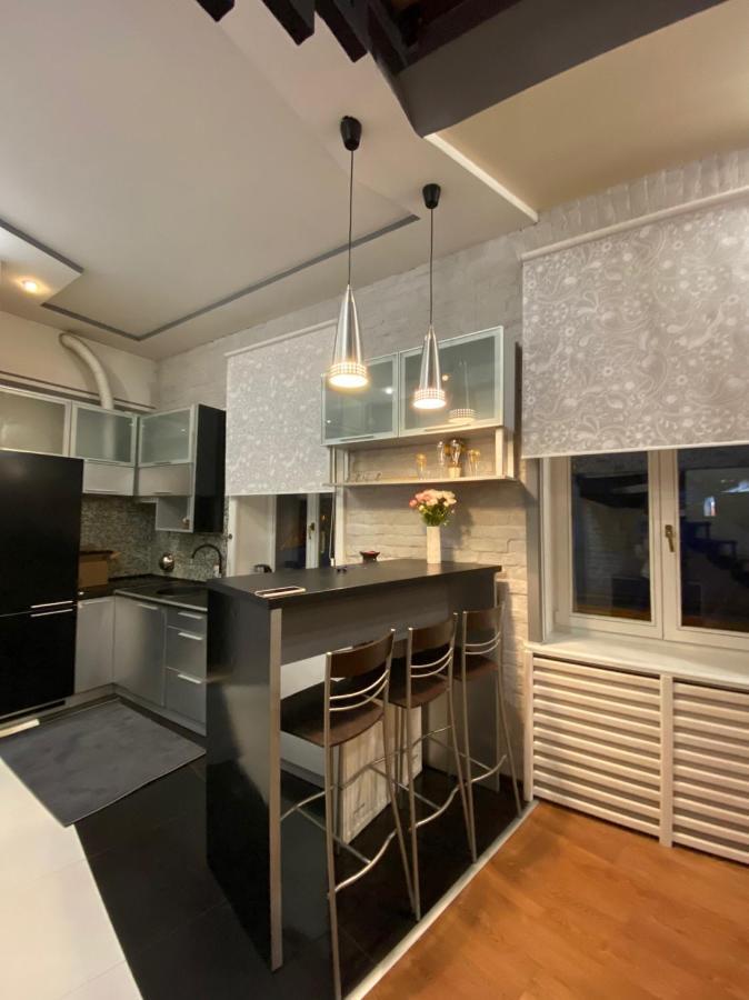Apt In The Center Of The Town Near The Opera House Apartment Lviv Luaran gambar