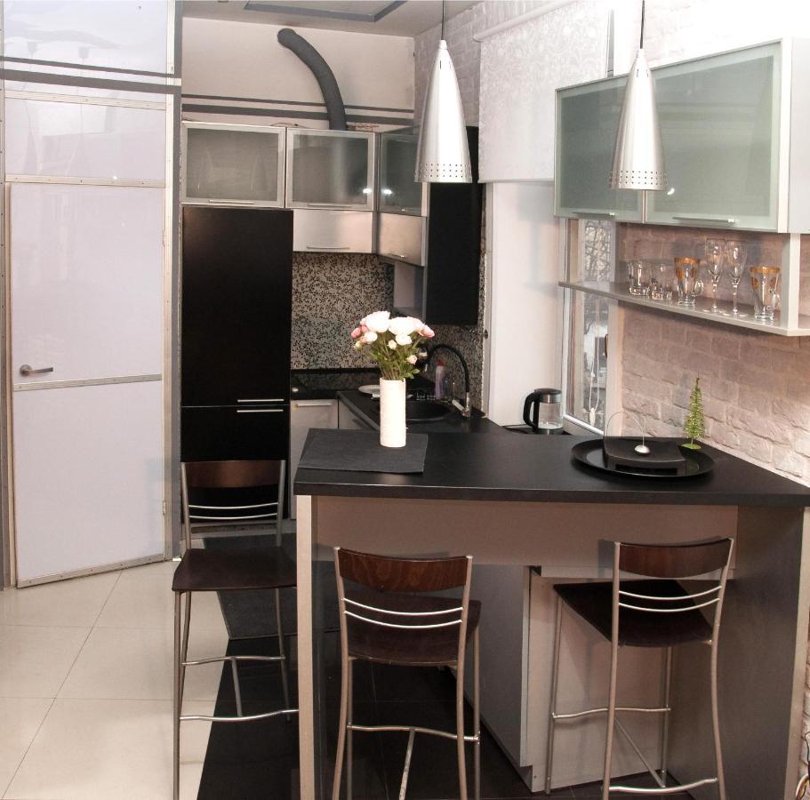 Apt In The Center Of The Town Near The Opera House Apartment Lviv Luaran gambar